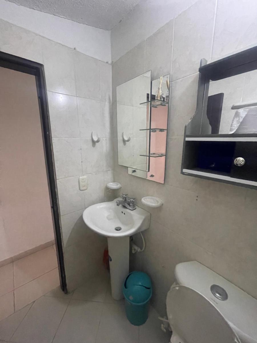 Oxford House - Housity