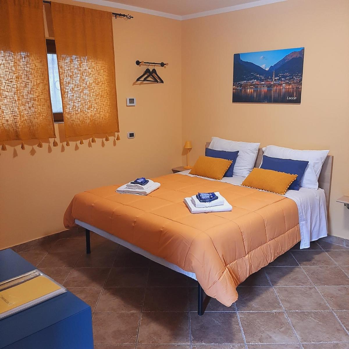 Il PETTIROSSO - Housity