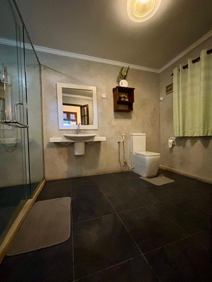 Hamilton Beach Villa - Housity