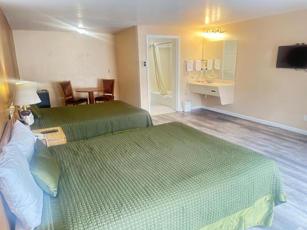Royal Inn - Housity