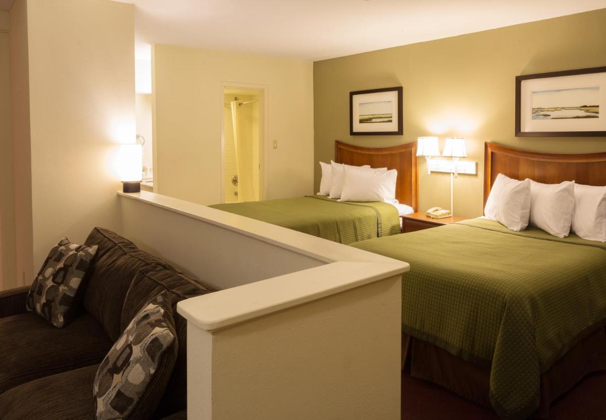 Marina Inn & Suites Chalmette-New Orleans - Housity