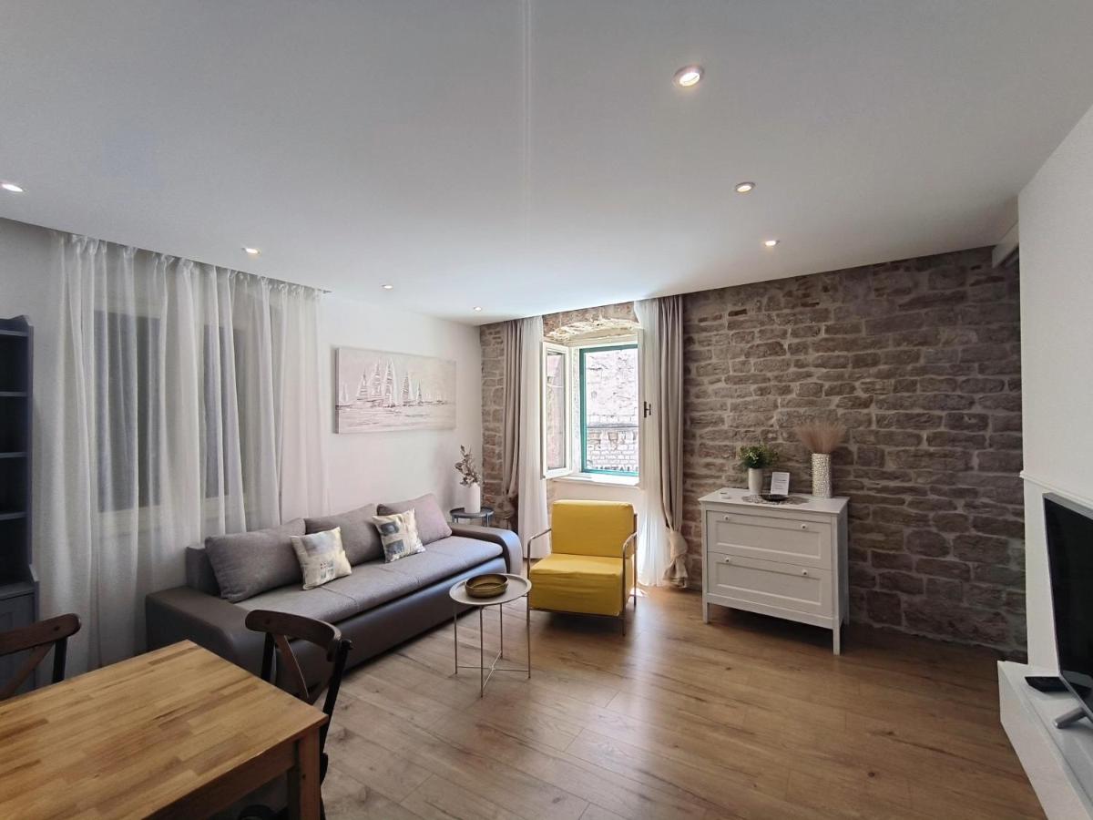 Rialto Luxury Apartment - Hizvo
