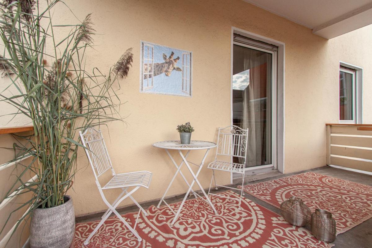 100m2 City Apartment mit Terrasse nahe Residenz und Altstadt - Housity
