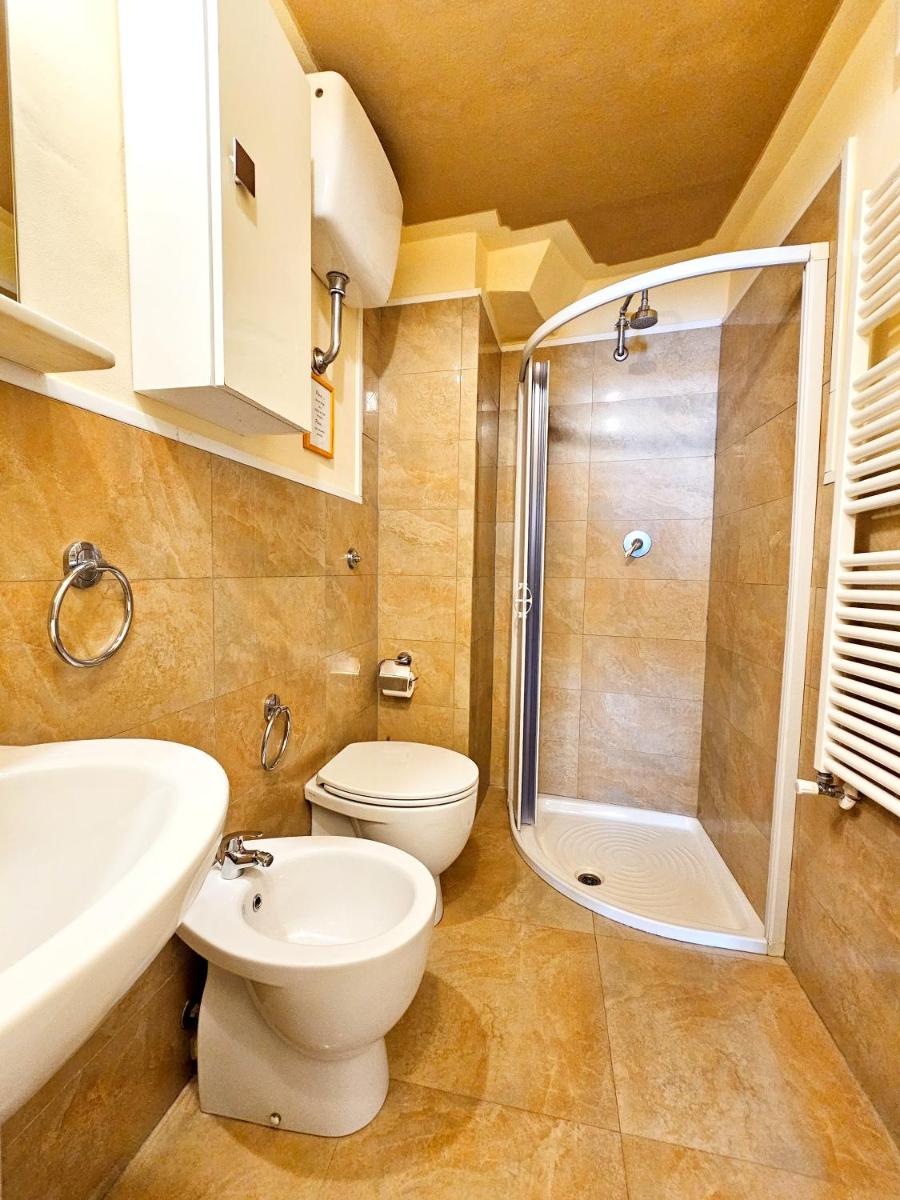 CozyBricks in Lucca - Apartments in Lucca Historical Center - Air Cond & WiFi - - Hizvo