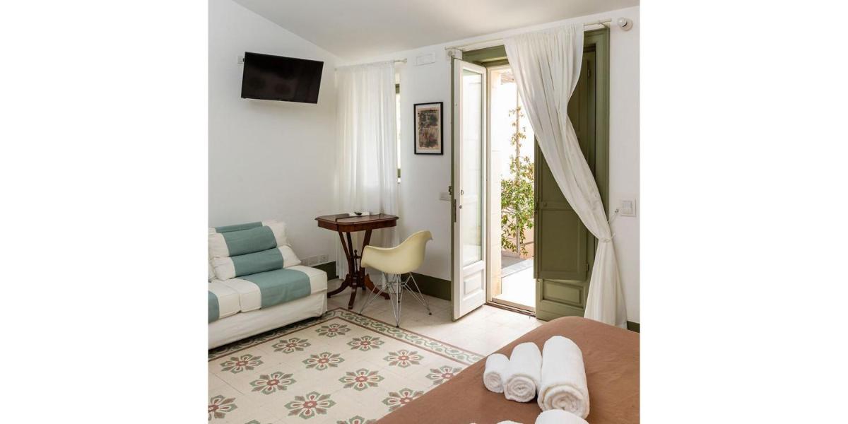 La Moresca Hotel - Housity