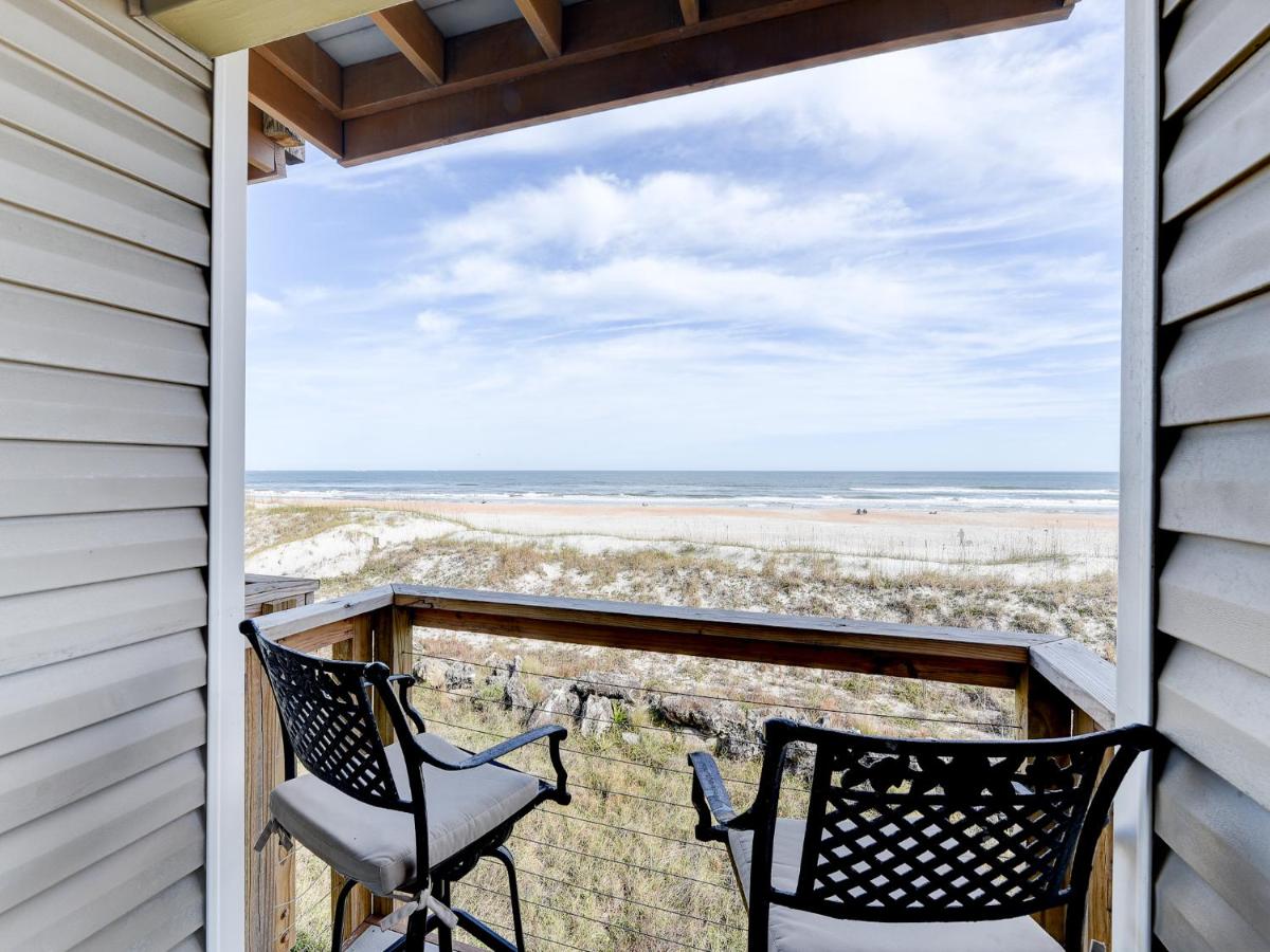 Surfside Six E, 2 Bedrooms, Ocean Front, Sleeps 6, Wireless Internet - Housity