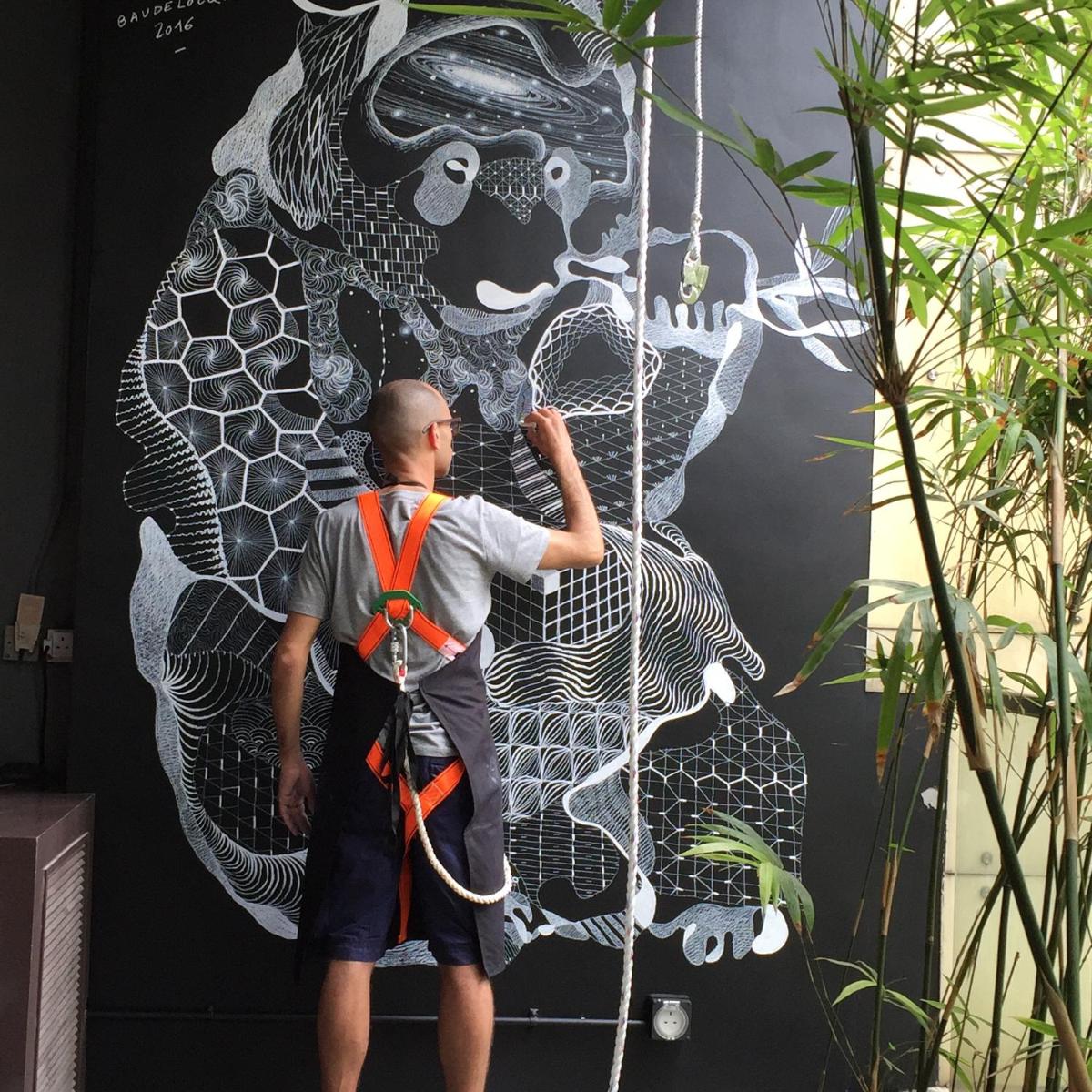 Lan Kwai Fong Kau U Fong Housity