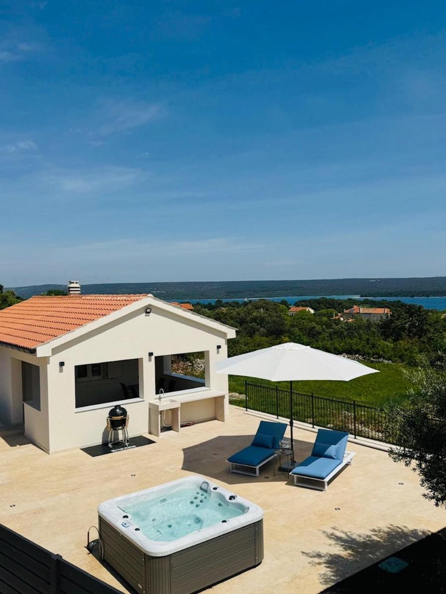 Guest House Lena, Nerezine, Mali Losinj - Housity