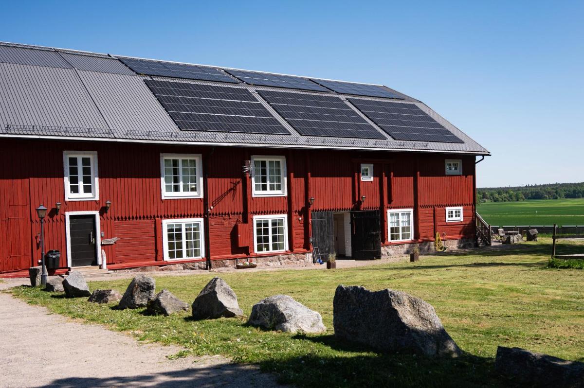 Låsta Gårdshotell - Housity