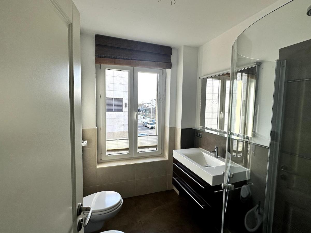 No I Penthouse Seestern apartments - Housity