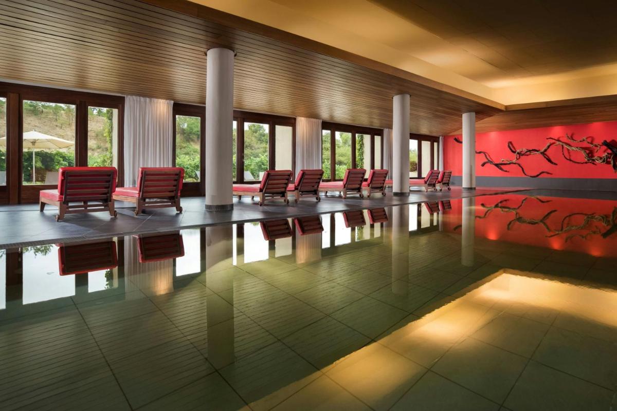 Zona de estar de Hotel Marqués de Riscal, a Luxury Collection Hotel, Elciego