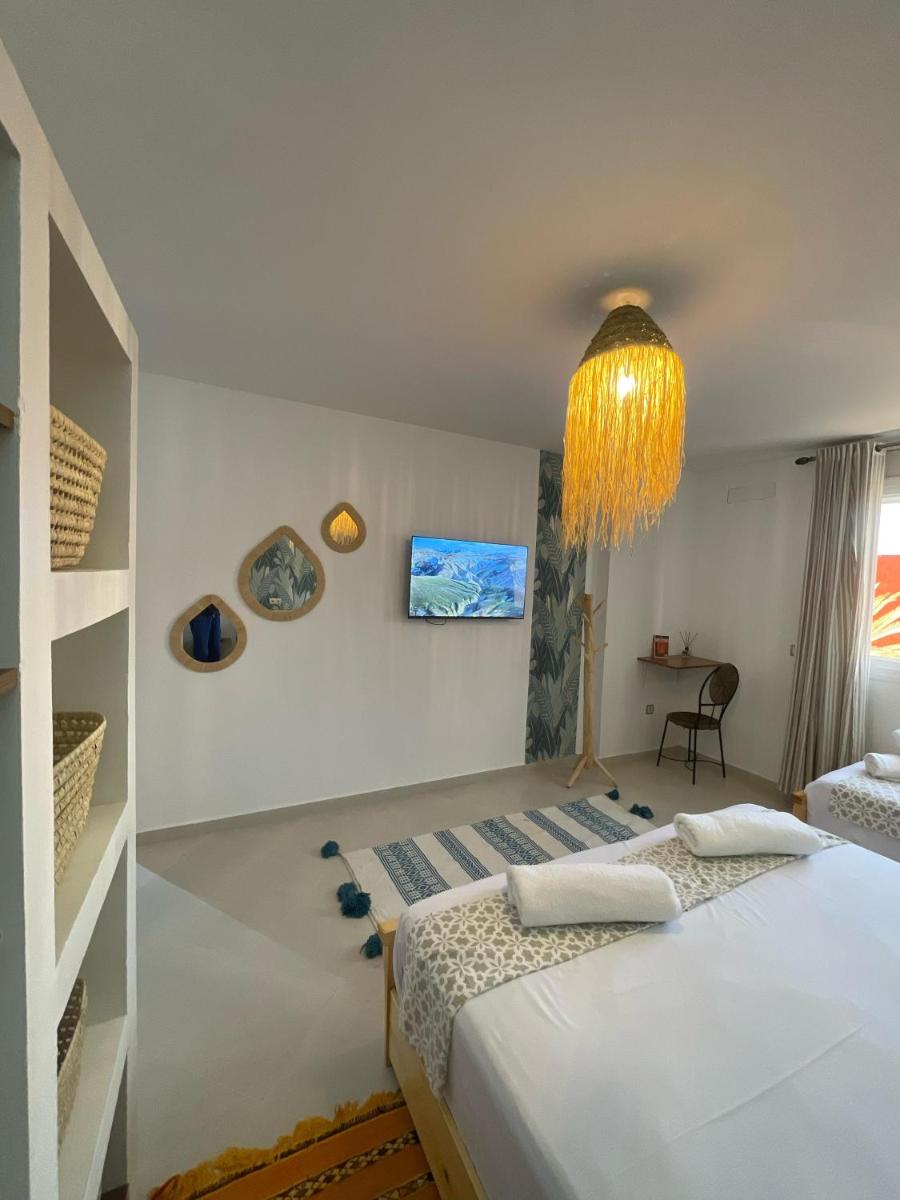 Tamraght Blue House - Housity