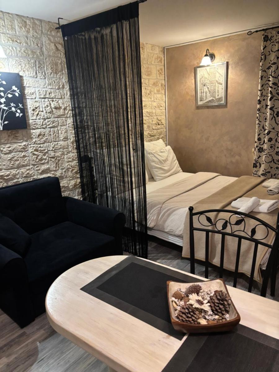 Old Town Apartment - Housity
