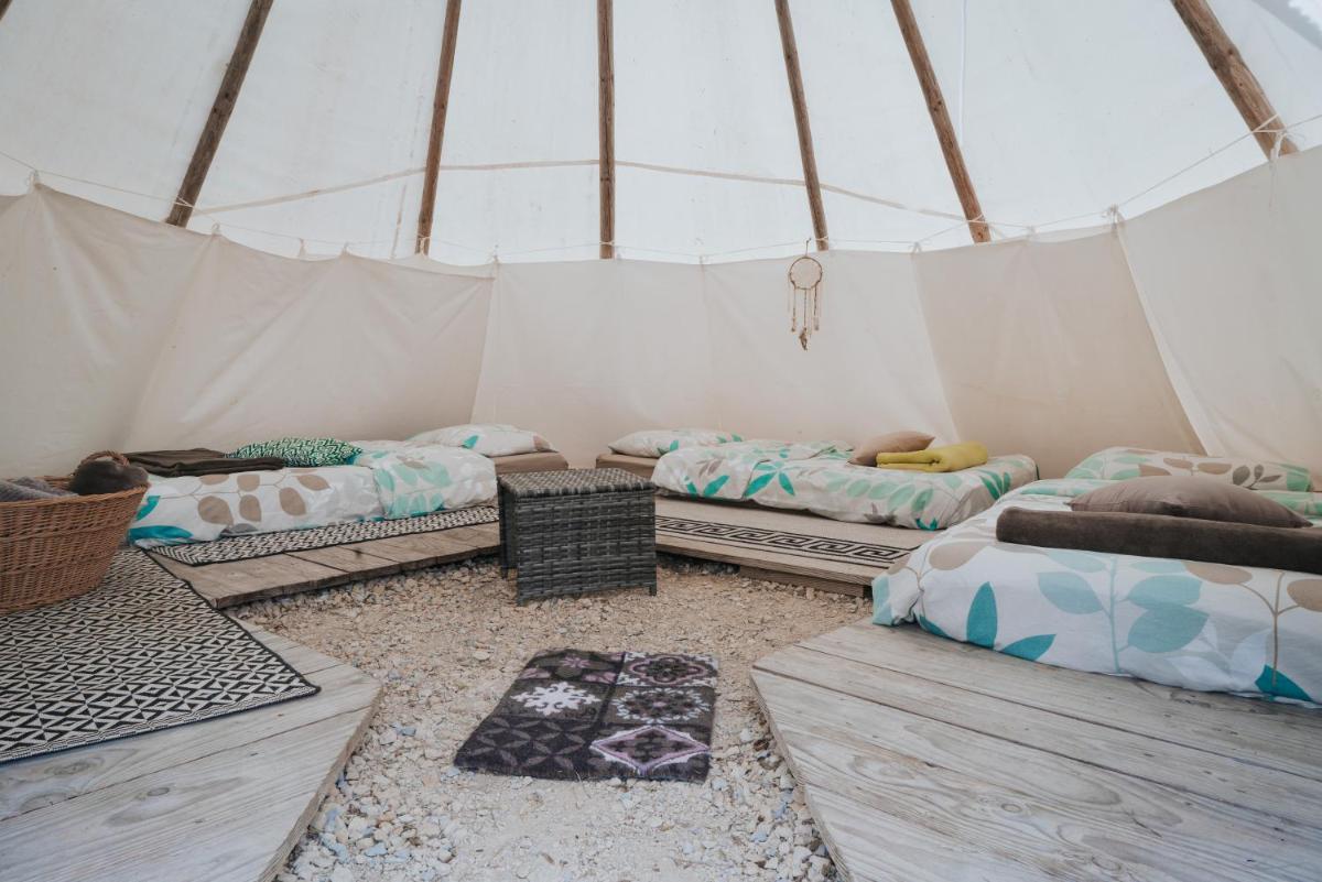 Tipi / Nature / Détente - Housity