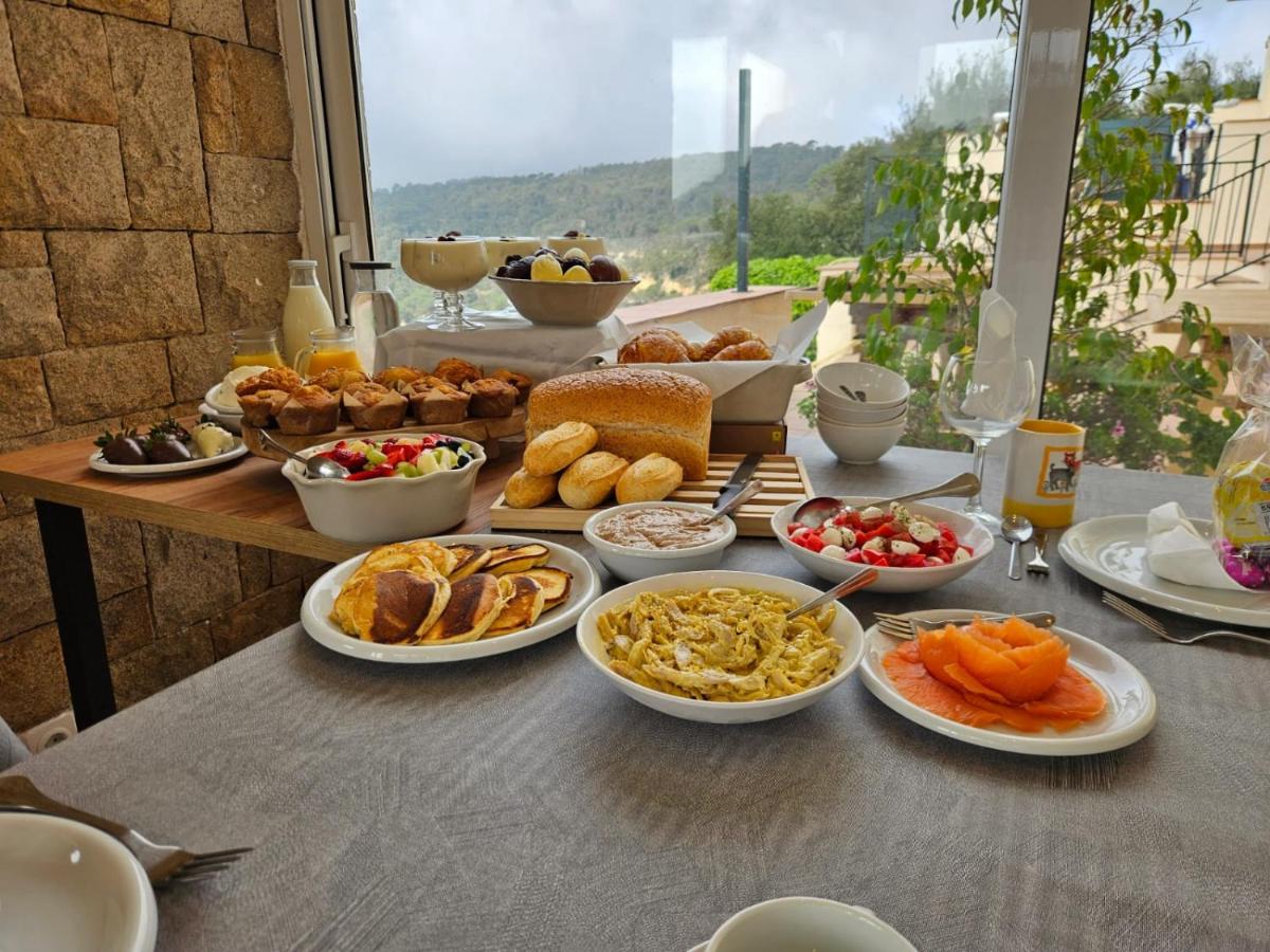 La Roqueta Hotel - Housity