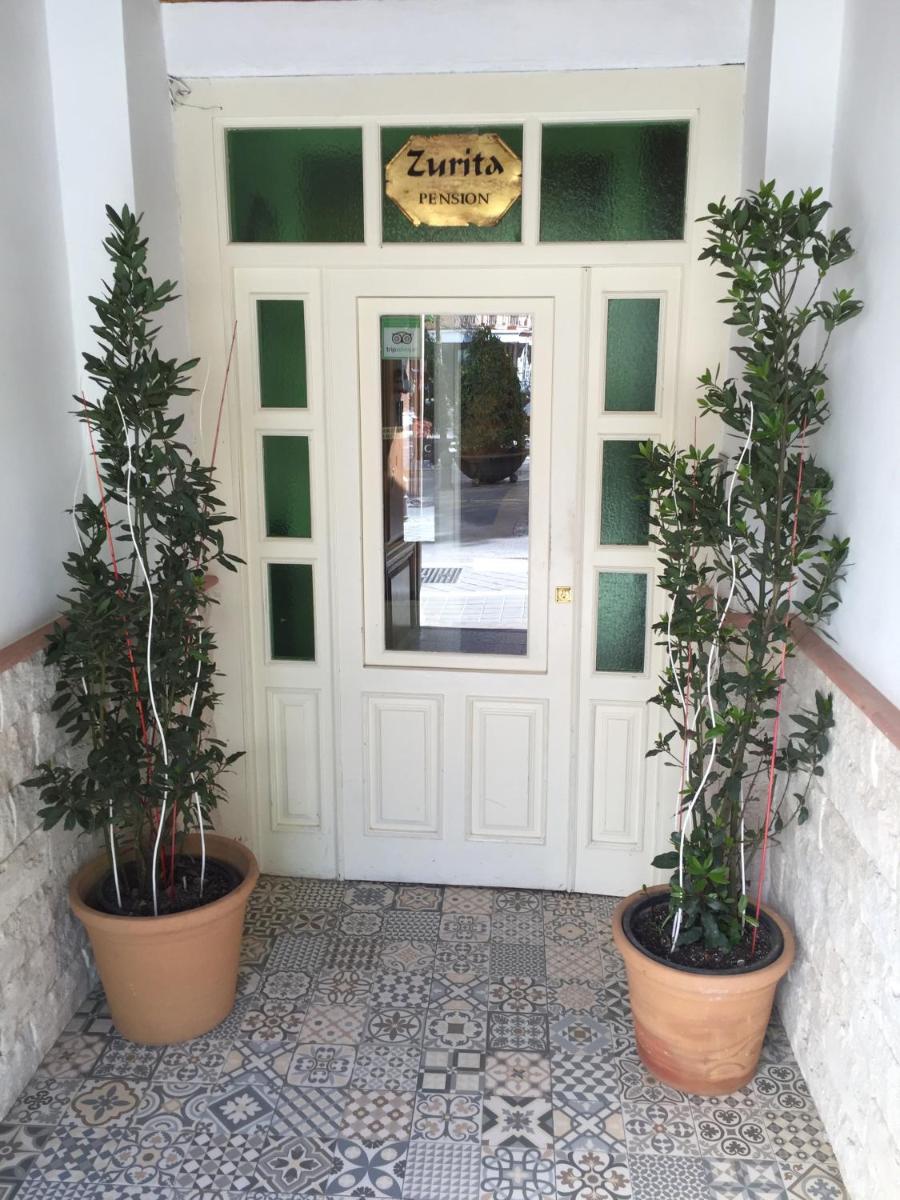 Pension Zurita - Housity