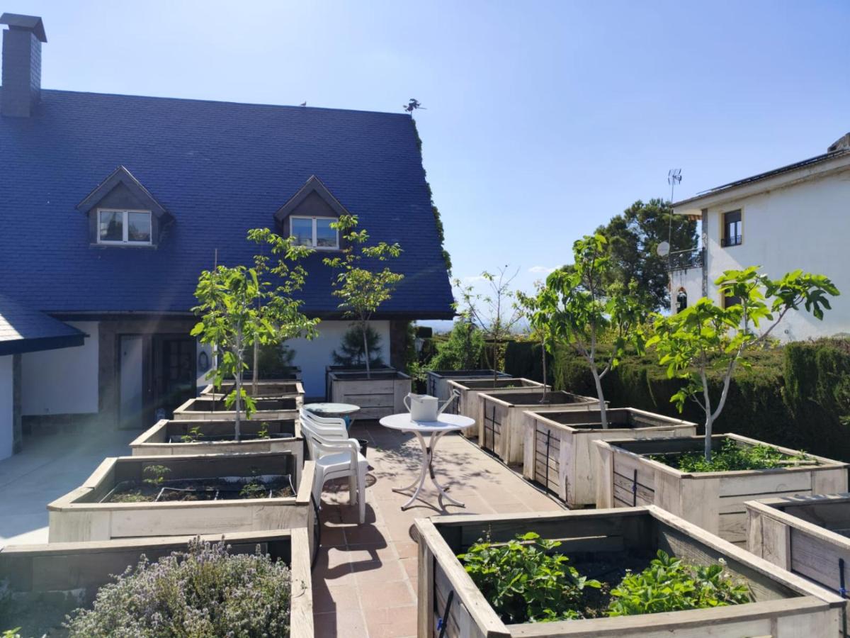 Apartamentos La Guardilla - Housity