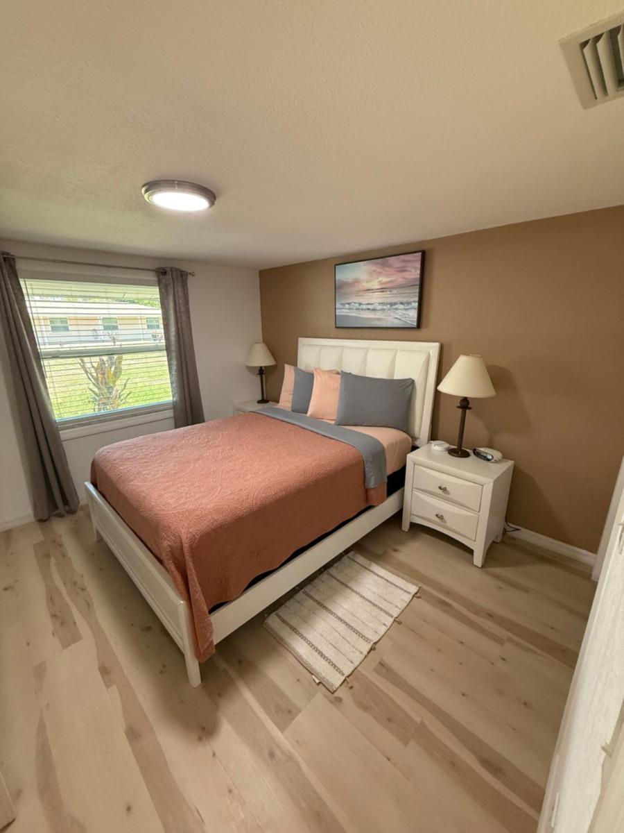 Manasota Delux Villas #5 - Housity