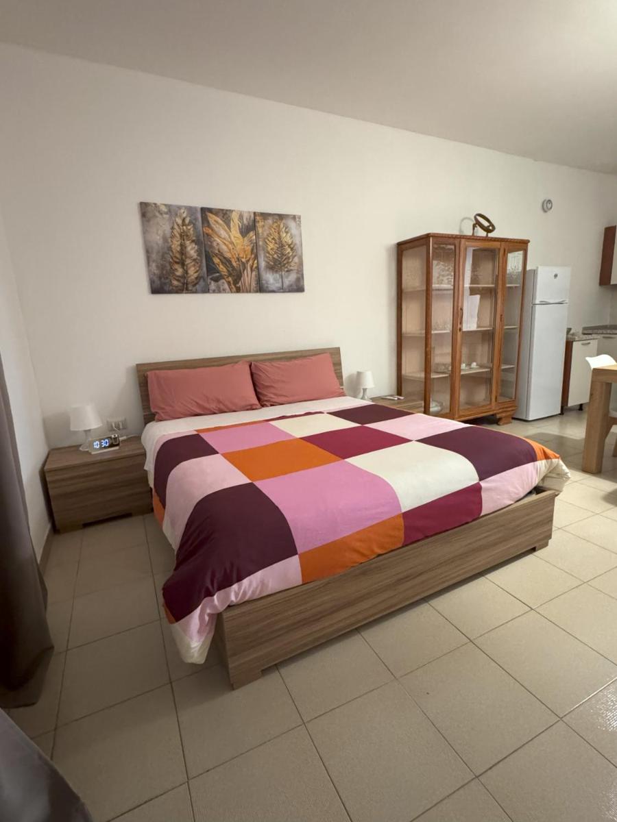 ZIO PEPPE - Housity