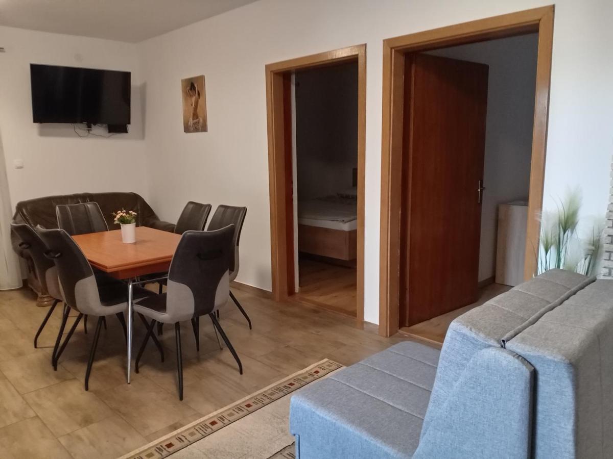 Apartmani Suzana - Housity