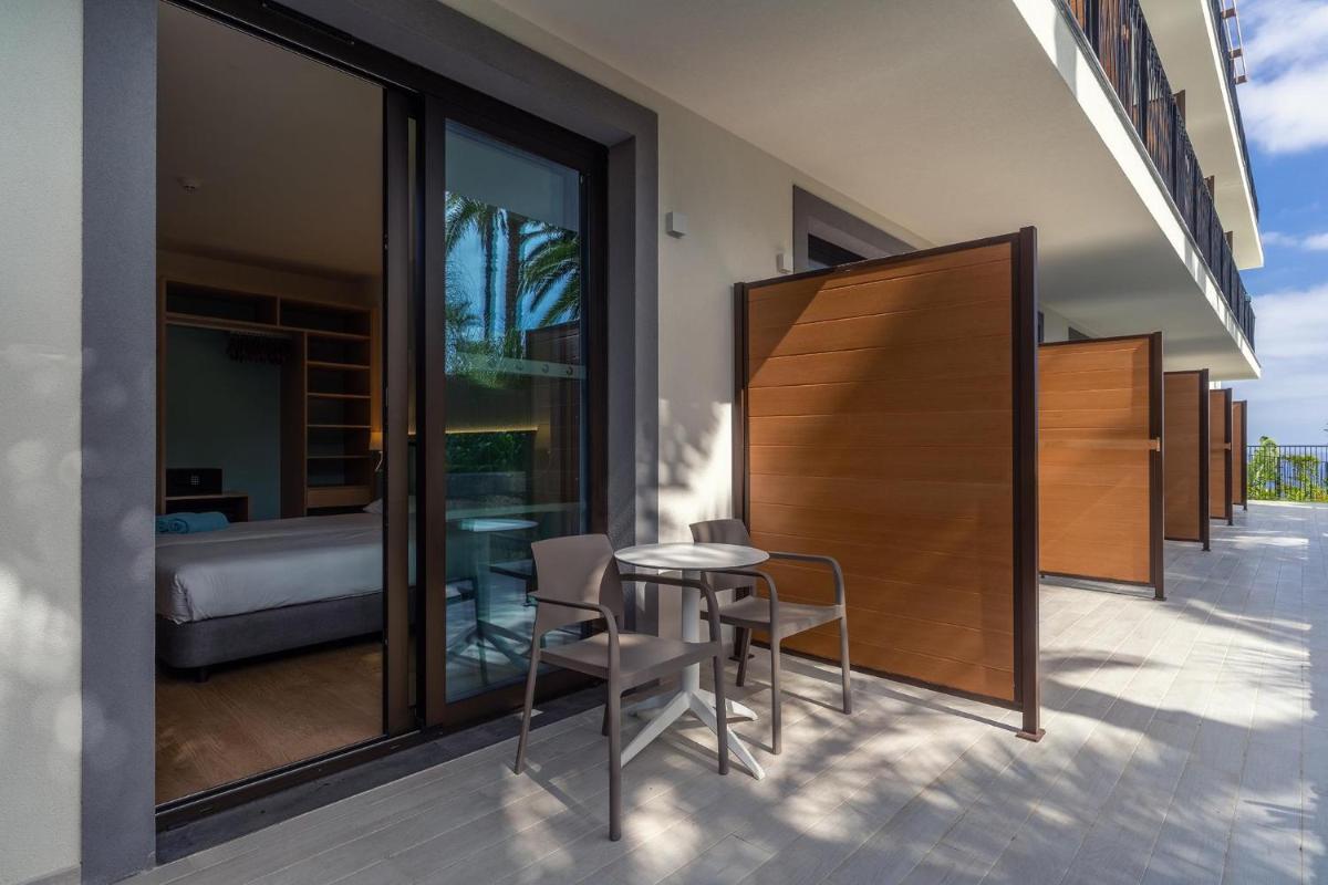 Uma varanda ou terraço em Sentido Galomar - Adults Only