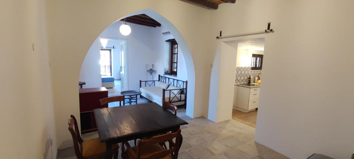 Guest House in Paradise - Housity