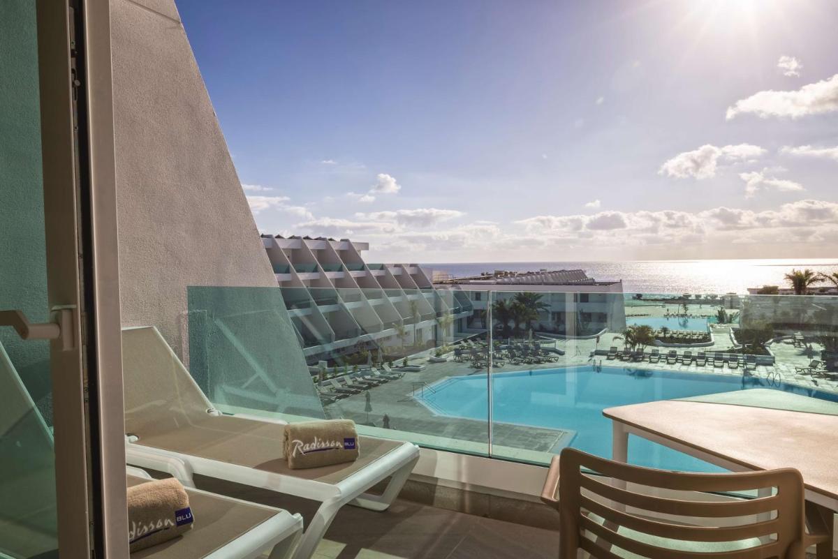Piscina en o cerca de Radisson Blu Resort, Lanzarote Adults Only