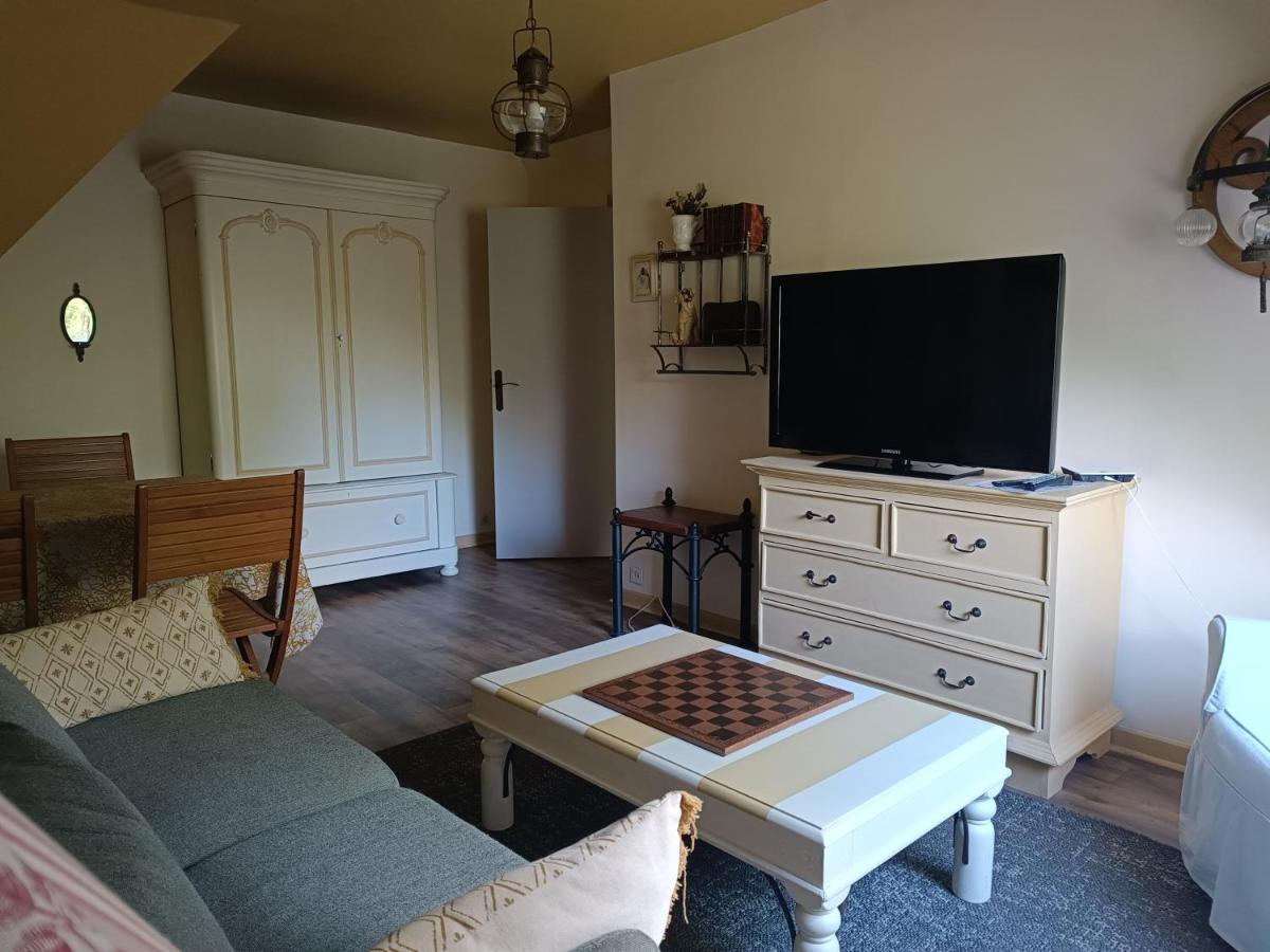 Maison dans un environnement boisé très calme - Housity