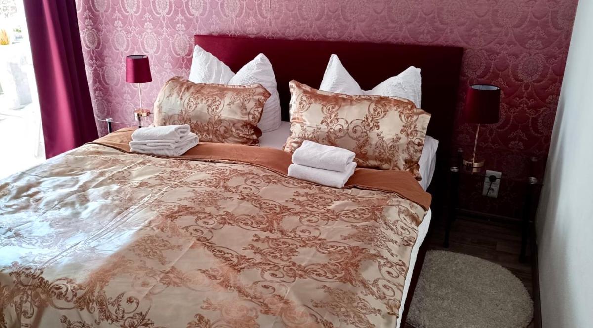 Ferienwohnung Pirna-Panorama - Housity