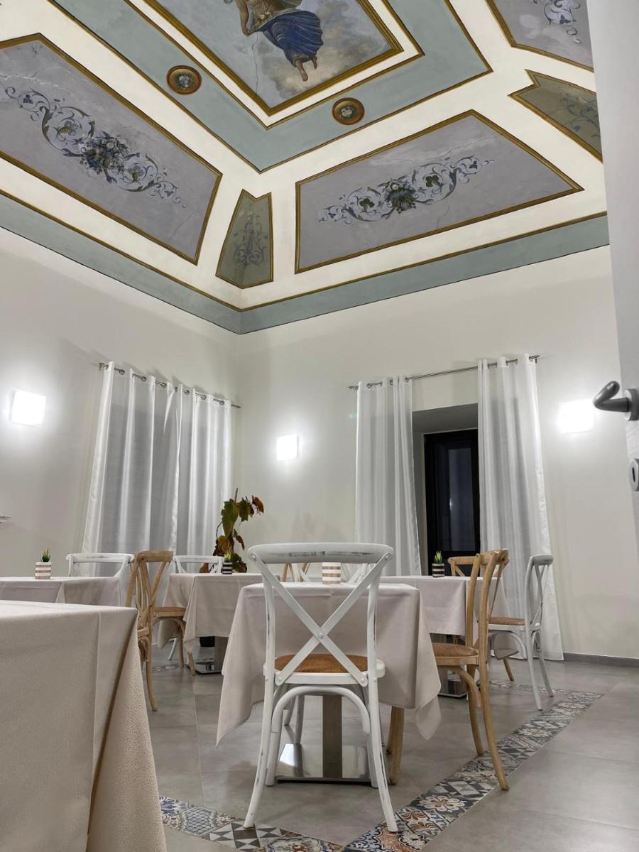 Palazzo dei Baroni - Housity