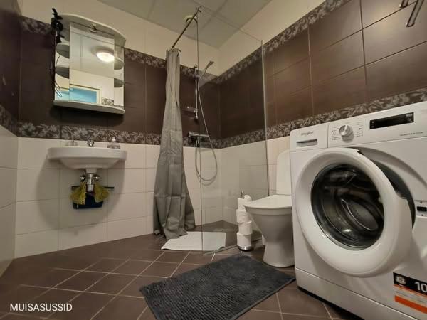 Chelsea Papiniidu 64 Apartment - Housity