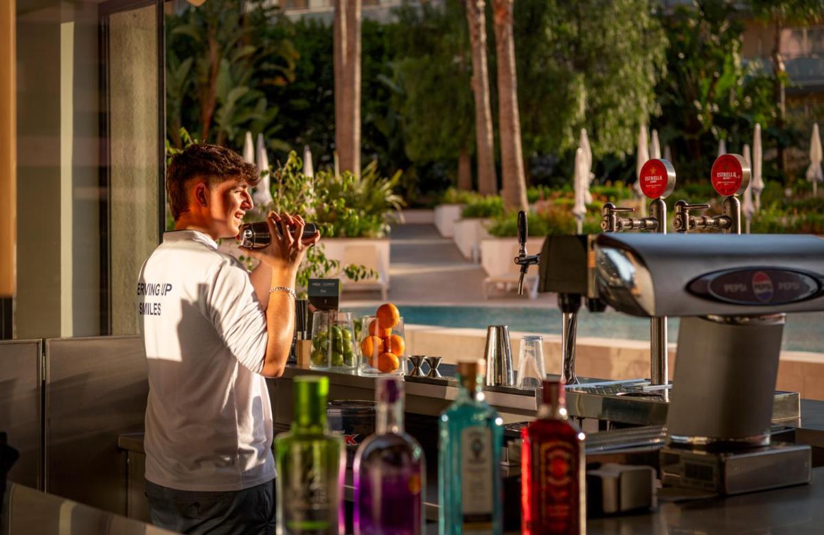Clientes alojados en AQUA Hotel The Breeze & Spa - All Inclusive - Adults Only - 4Sup