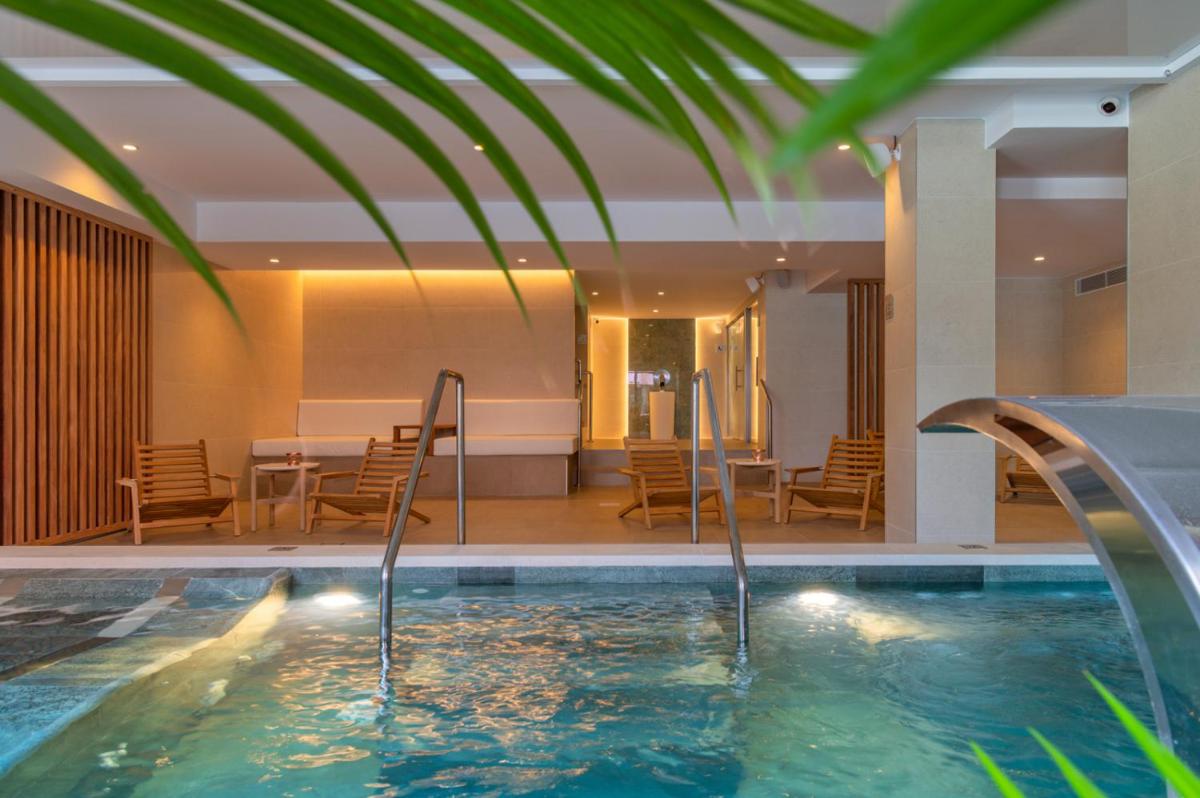 Piscina en o cerca de AQUA Hotel The Breeze & Spa - All Inclusive - Adults Only - 4Sup