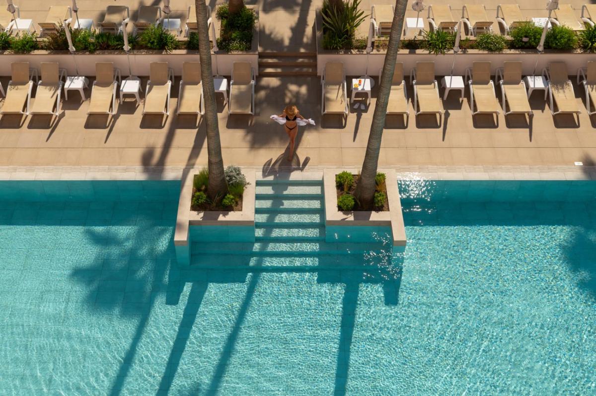 Piscina en o cerca de AQUA Hotel The Breeze & Spa - All Inclusive - Adults Only - 4Sup