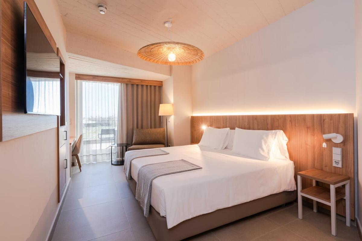 Cama o camas de una habitación en BANCAL HOTEL and SPA
