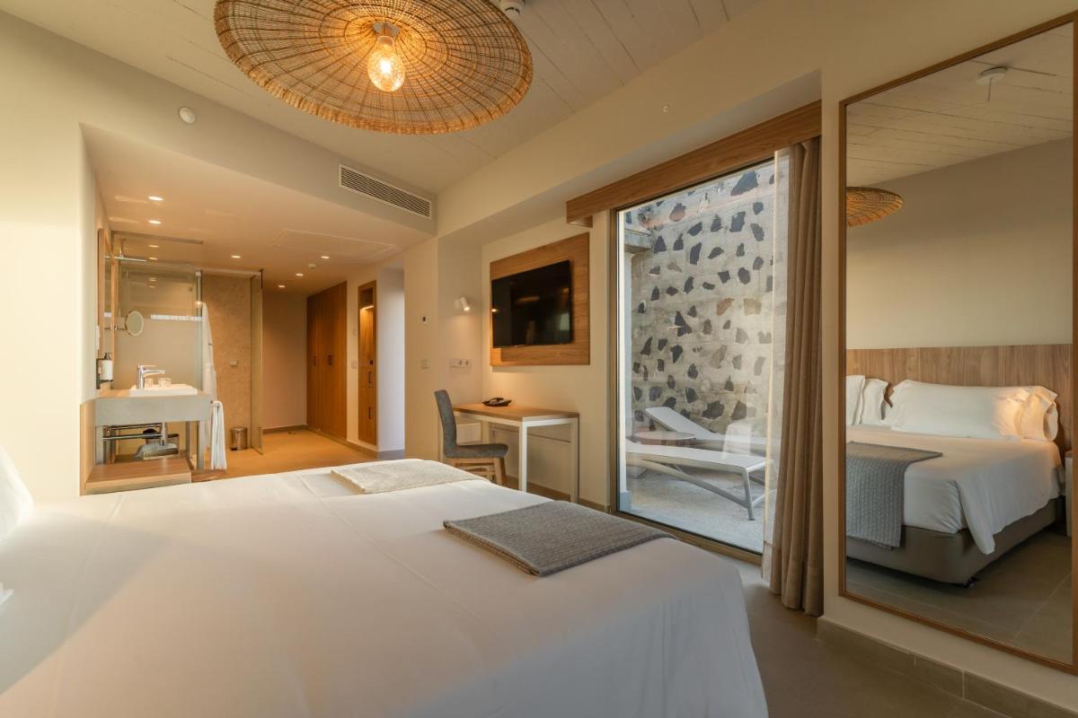Cama o camas de una habitación en BANCAL HOTEL and SPA