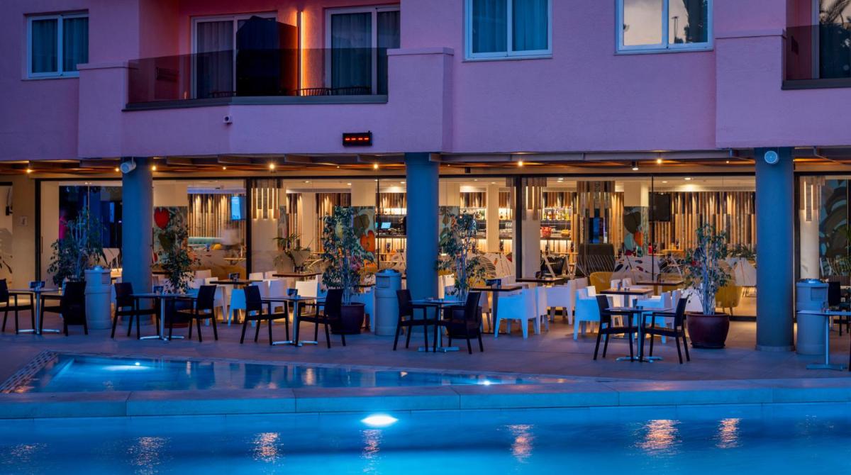 Piscina en o cerca de AQUA Hotel The Breeze & Spa - All Inclusive - Adults Only - 4Sup