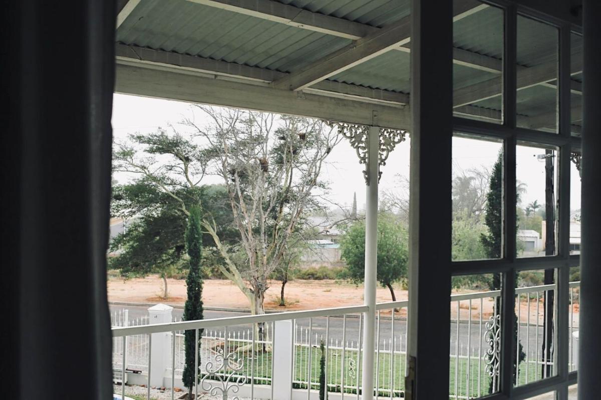 Corner view - Housity