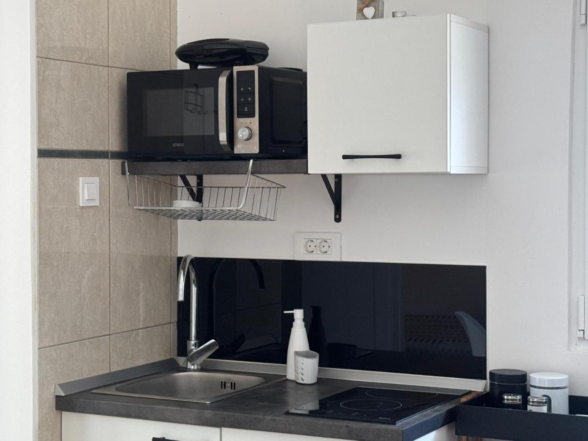 ZOJA Apartments - Housity