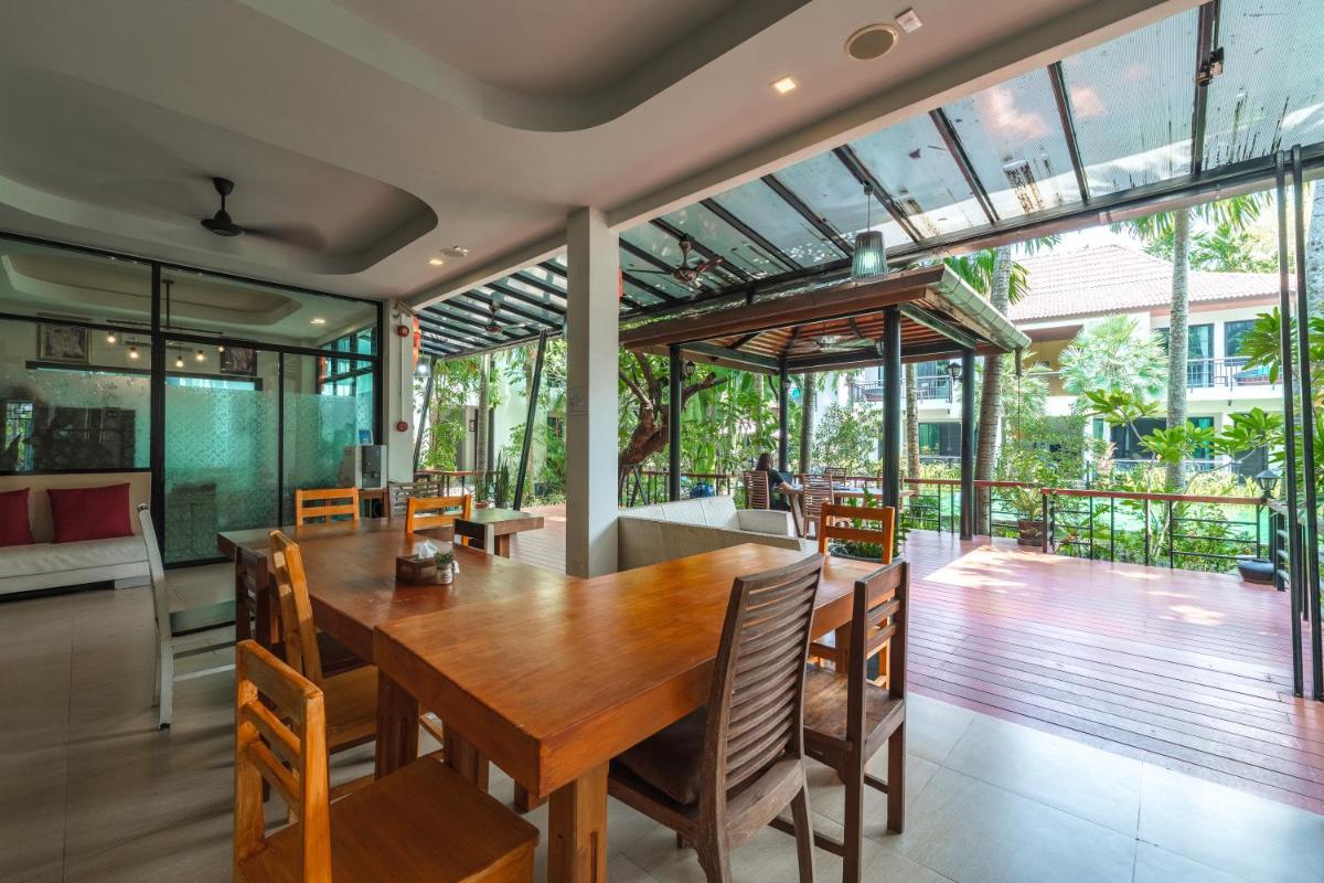 Coco Paradiso Phuket SHA - Housity