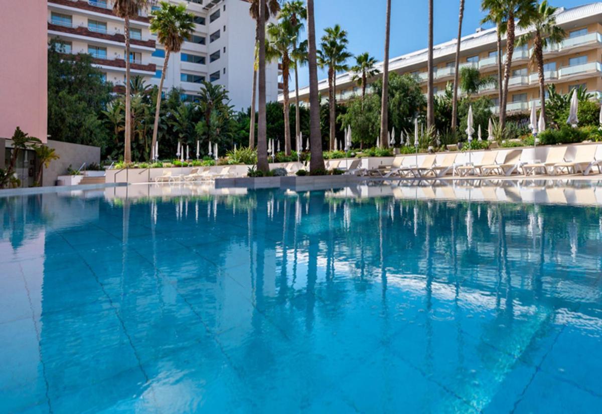 Piscina en o cerca de AQUA Hotel The Breeze & Spa - All Inclusive - Adults Only - 4Sup
