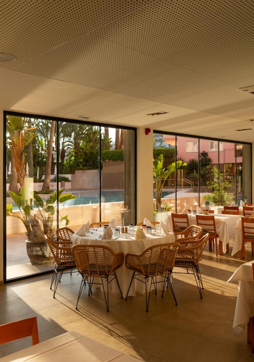Zona de estar de AQUA Hotel The Breeze & Spa - All Inclusive - Adults Only - 4Sup