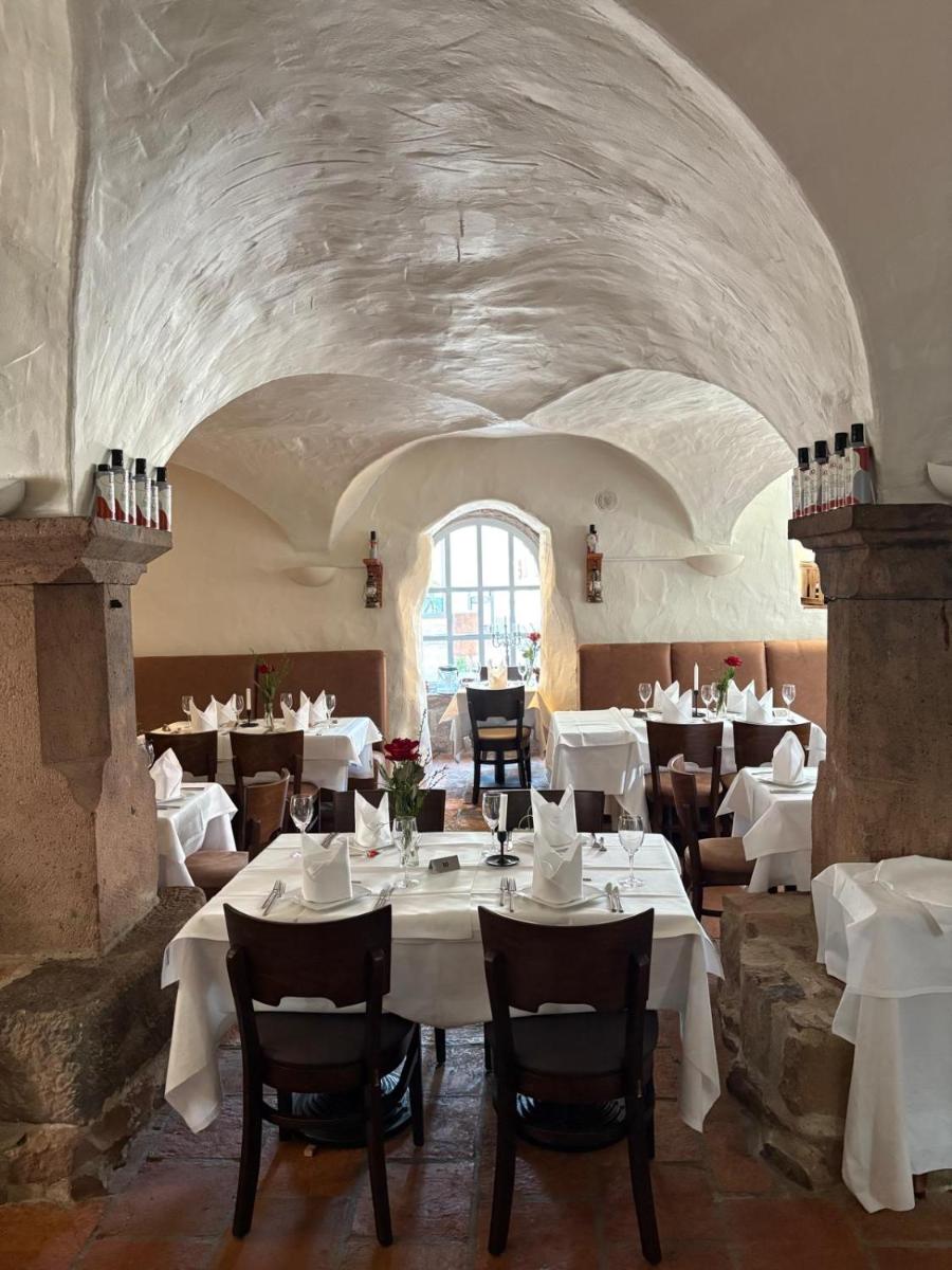 Hotel Restaurant Altes Badhaus - Housity