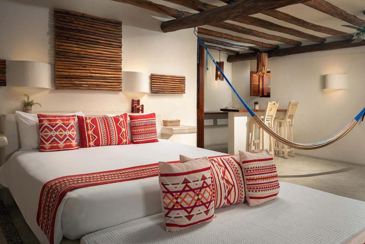 Hotel El Pueblito - Housity