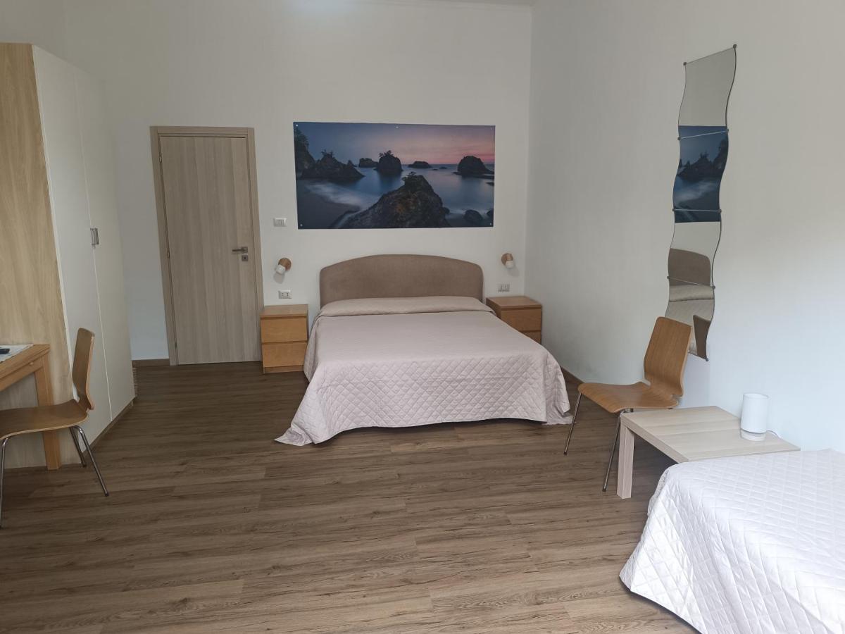 B&B Stella Marina - Housity