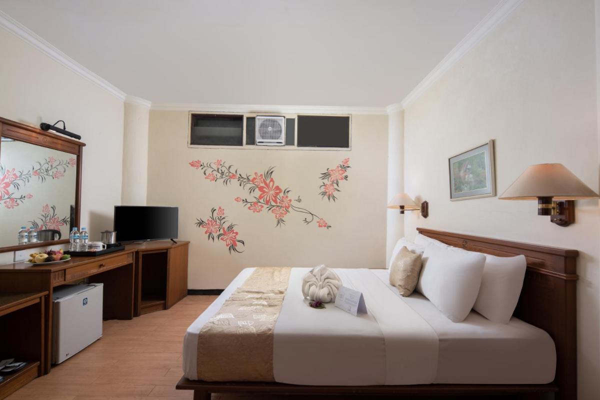 Royal Hotel and Convention Tretes - Housity