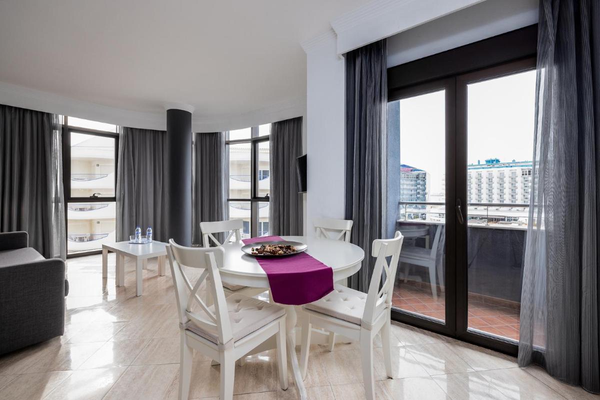 Un balcón o terraza de Hotel Spa Cádiz Plaza