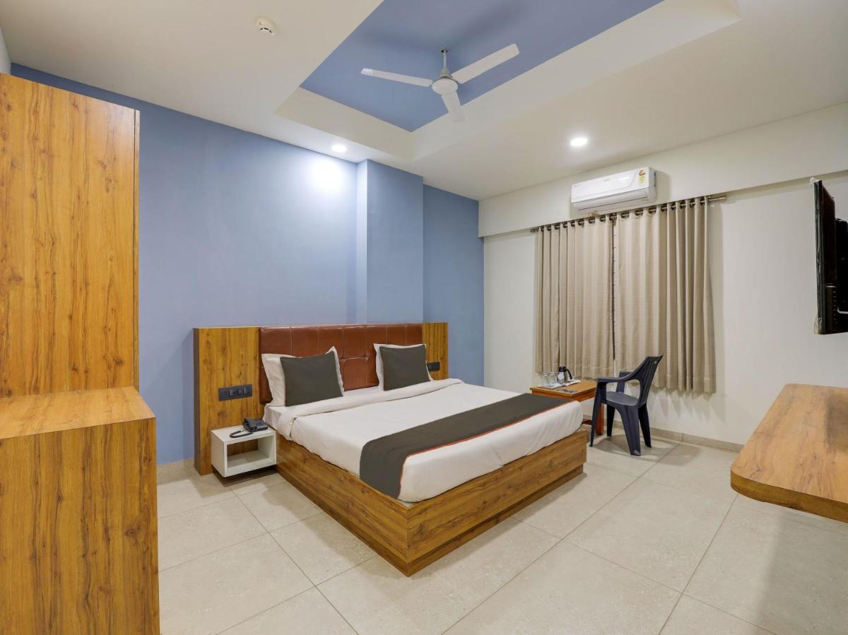 Collection O SKY Hills - Housity