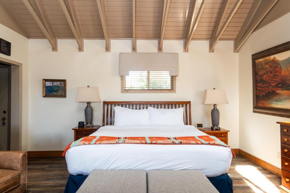 Snowbird Mountain Lodge - All-Inclusive Adventure - Housity