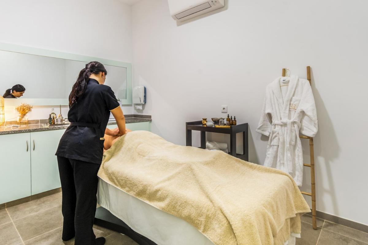 Os clientes hospedados em Hotel Rural Brícia Du Mar